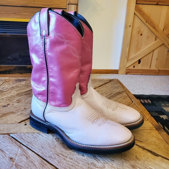 Laredo Shoes - Laredo Pink Cowgirl Boots - Birkenstock Boot Bed Women's size 11